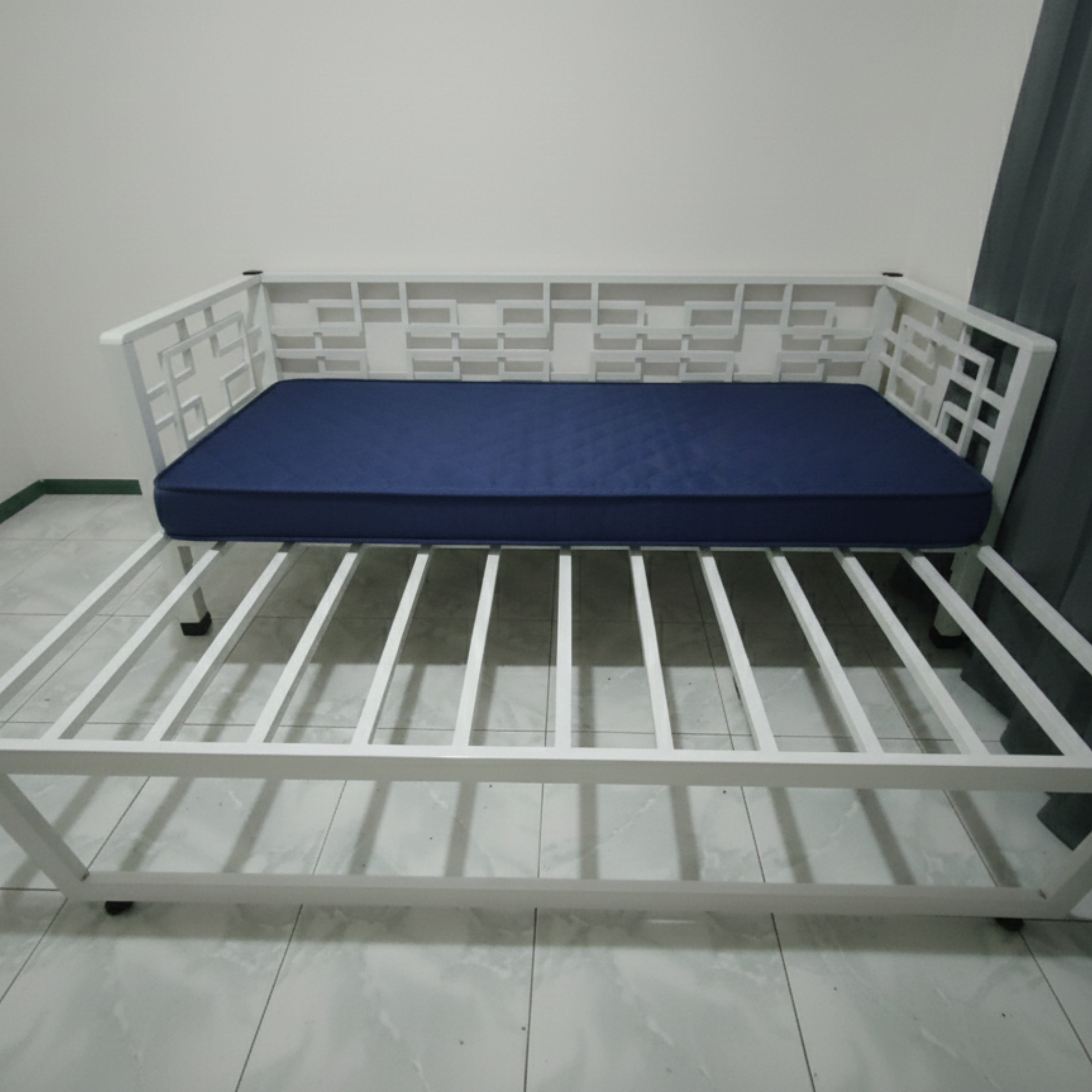 Day Bed